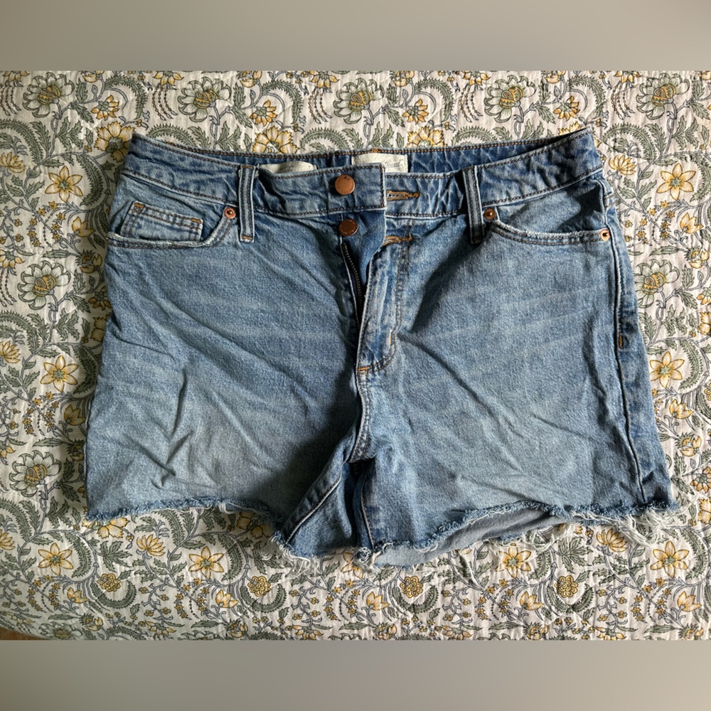 Universal Thread Blue Denim Jeans